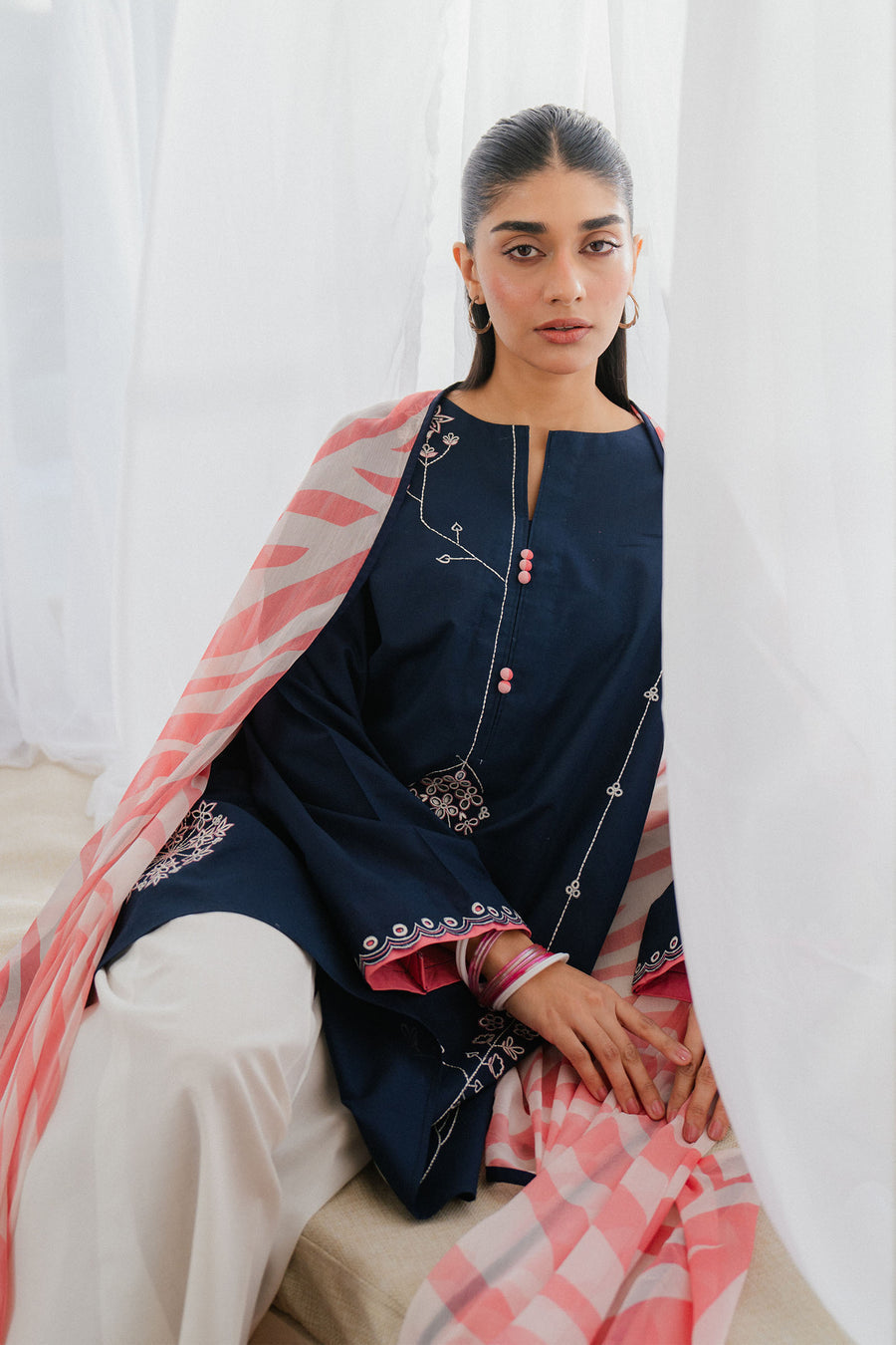 ZARQASH 2 PIECE EMBRIODERY