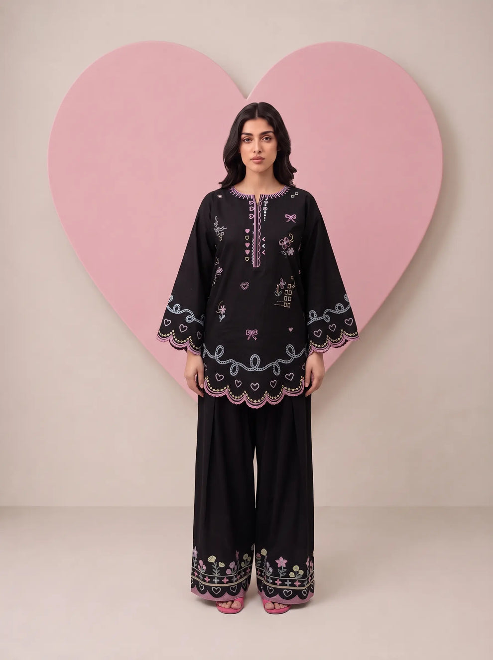 Amber Aura 2PC