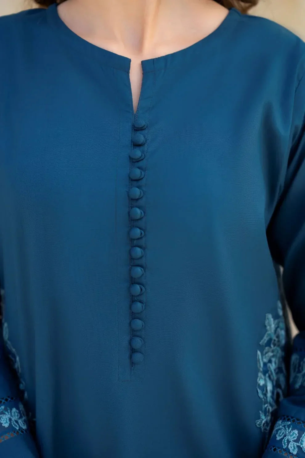 CHIC POKET embridry 2PCs