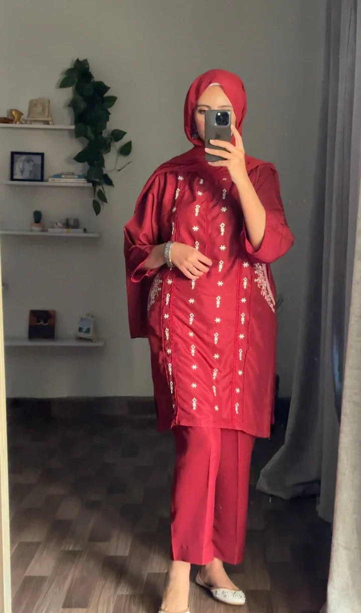 AYRA Embroided 2pc stitched