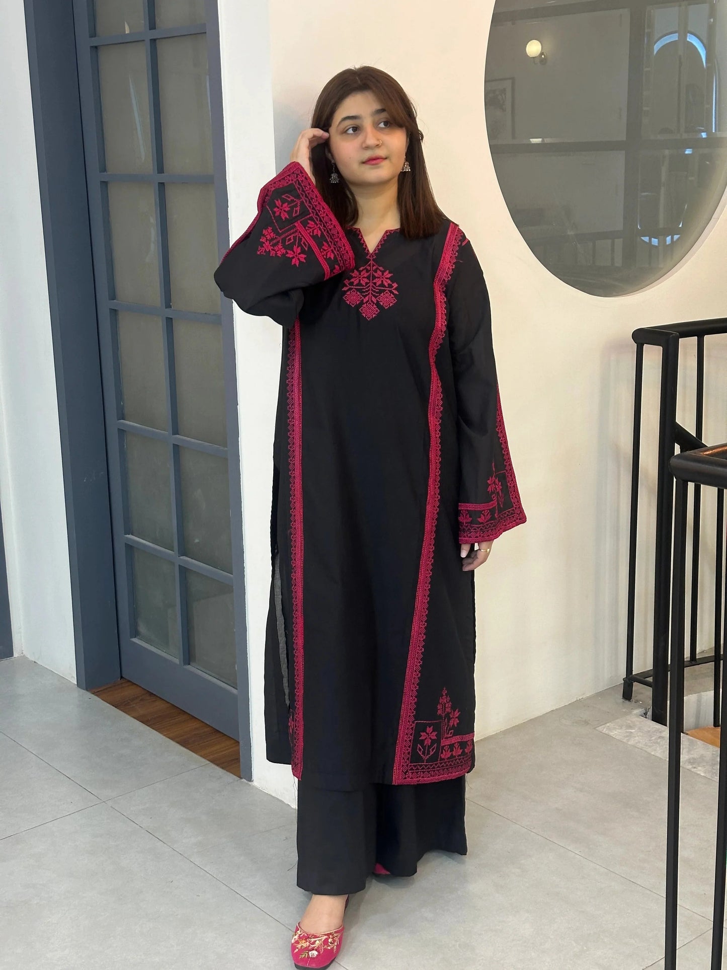 Black Nooray 2pc