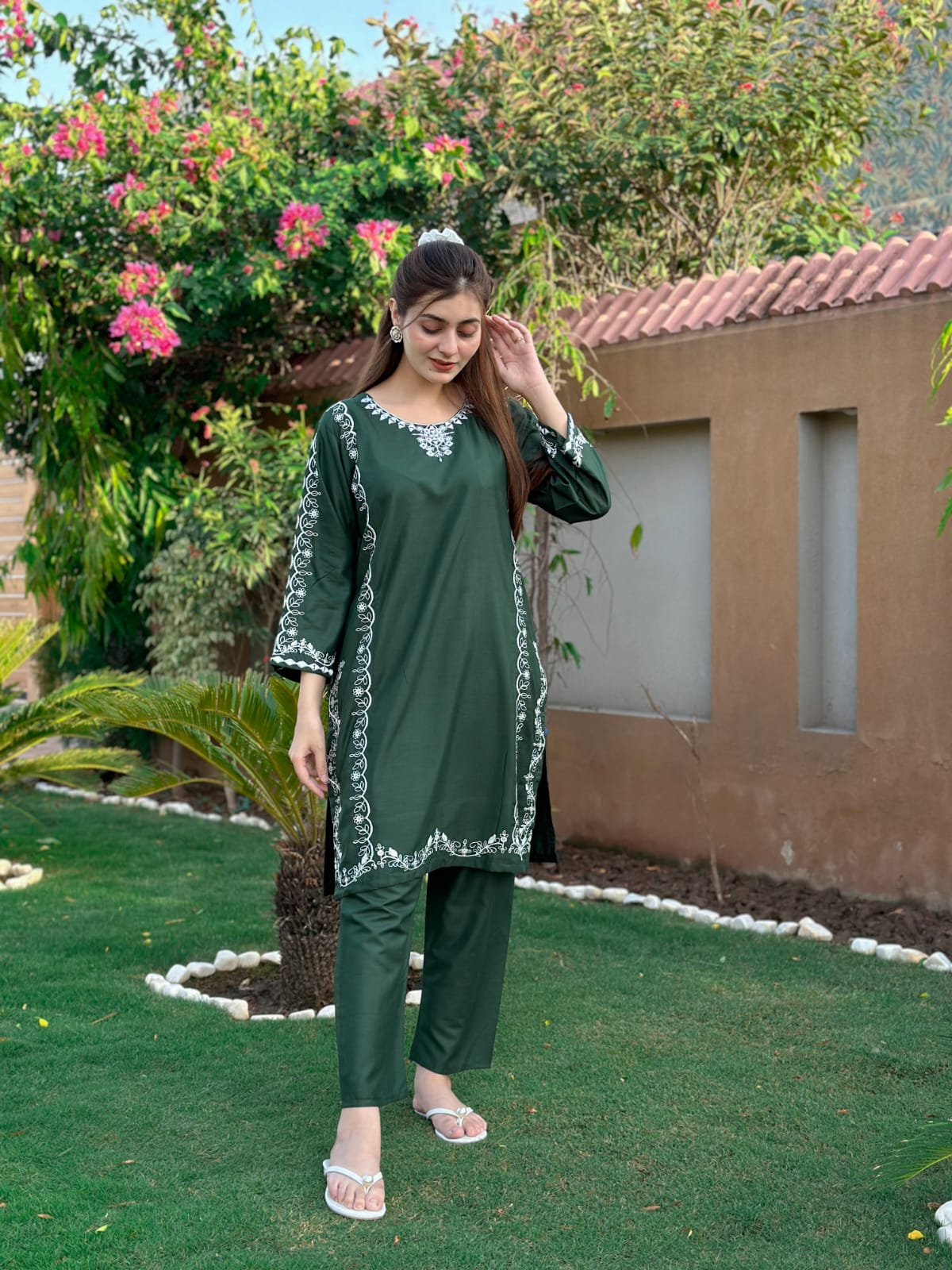 Both side Linen embraided 2pc stitched